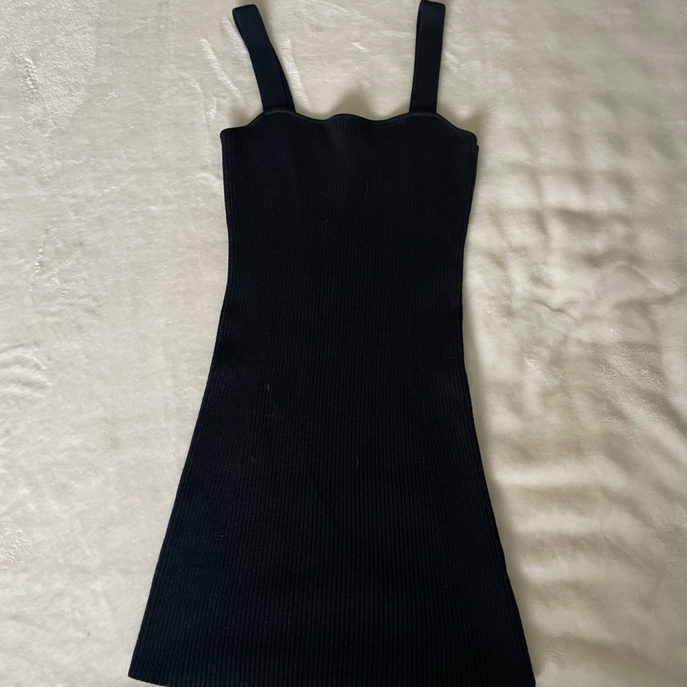 French Connection Black Ribbed Mini Dress - Picture 4 of 8